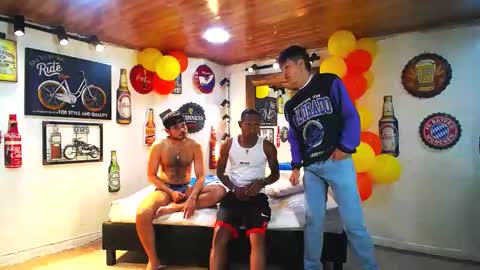 Snapshot of boranget chatting on 01.25.25 boranget online show from 01.25.25