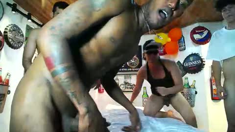 Snapshot of boranget chatting on 02.22.25 boranget online show from 02.22.25