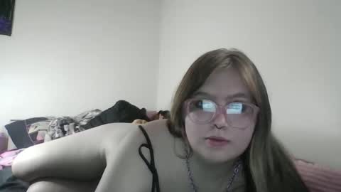 borderline mutt online show from 11.26.25