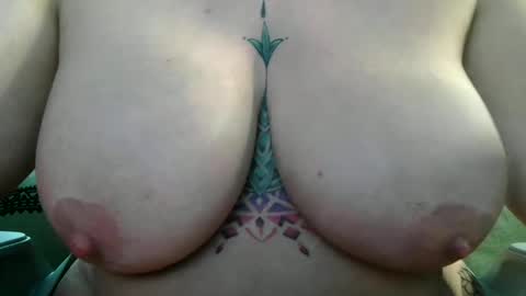 BoredCountryGirl online show from 05.19.26