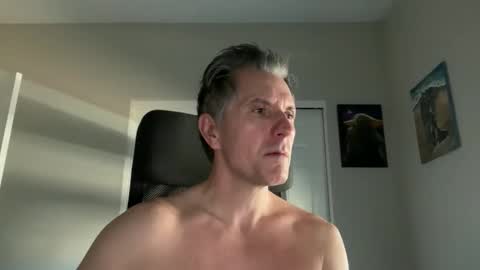 Snapshot of borisdm1976 chatting on 12.04.25 borisdm1976 online show from 12.04.25