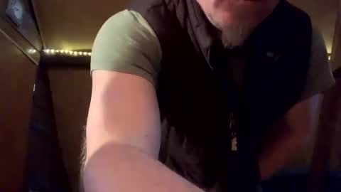 Snapshot of borndaniel634423 chatting on 02.26.25 borndaniel634423 online show from 02.26.25