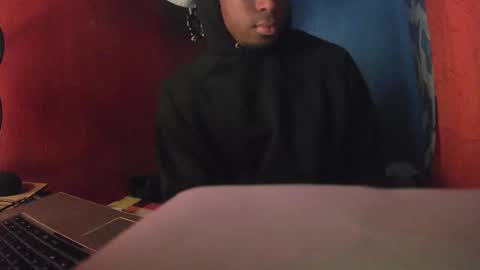 Snapshot of boss_playa98 chatting on 03.01.25 boss_playa98 online show from 03.01.25