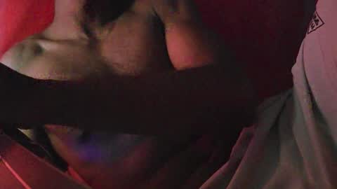 Snapshot of boss_playa98 chatting on 09.22.25 boss_playa98 online show from 09.22.25