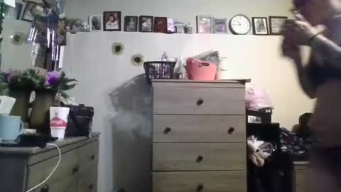 Snapshot of bossmilf007 chatting on 12.23.25 bossmilf007 online show from 12.23.25