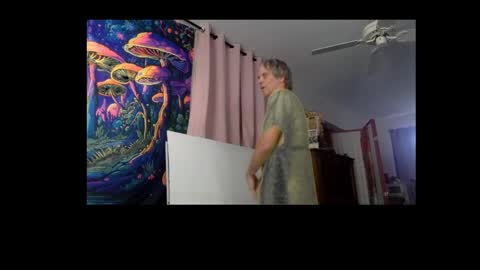 Snapshot of bottomboo7 chatting on 12.11.24 Bottomboo7 online show from 12.11.24