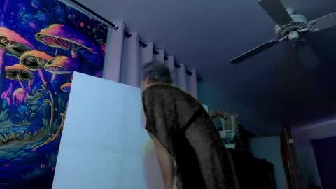 Snapshot of bottomboo7 chatting on 01.04.25 Bottomboo7 online show from 01.04.25