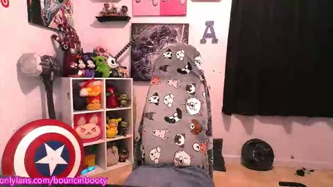 Pumpkin Butt online show from 11.06.25