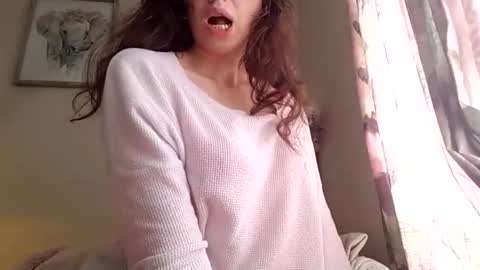 Bouncy Queen Majesty online show from 01.28.25