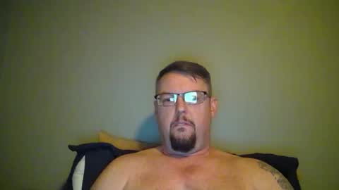 bowtieguy84 online show from 04.28.26