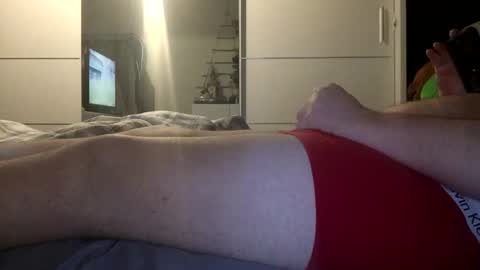 Snapshot of boxerbro123 chatting on 12.23.25 boxerbro123 online show from 12.23.25