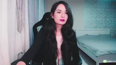 Helen  online show from 12.03.24