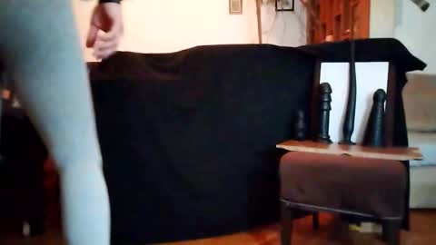 Bes7assquirt online show from 12.15.25