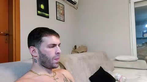 Snapshot of boy_aroundtheworld chatting on 10.21.25 Dan online show from 10.21.25