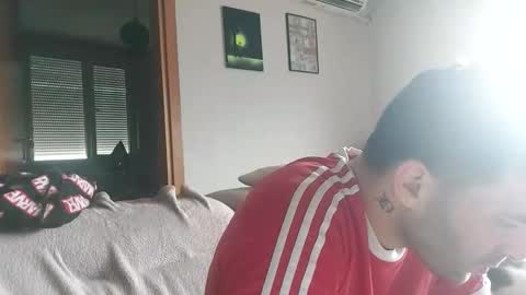 Snapshot of boy_aroundtheworld chatting on 11.22.25 Dan online show from 11.22.25