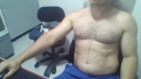 Snapshot of boy_fitbrutal chatting on 11.18.25 boy_fitbrutal online show from 11.18.25