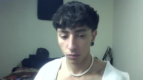 Snapshot of boy_fox_guys chatting on 12.02.24 Boy Astro online show from 12.02.24