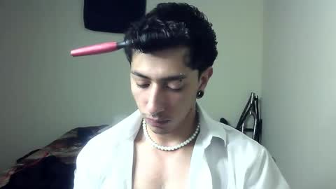 Snapshot of boy_fox_guys chatting on 12.11.24 Boy Astro online show from 12.11.24