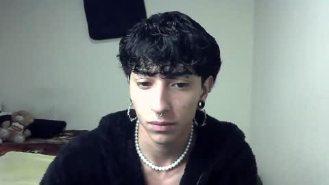 Snapshot of boy_fox_guys chatting on 01.03.25 Boy Astro online show from 01.03.25