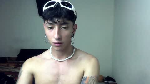 Snapshot of boy_fox_guys chatting on 01.09.25 Boy Astro online show from 01.09.25