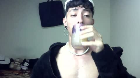 Snapshot of boy_fox_guys chatting on 01.11.25 Boy Astro online show from 01.11.25