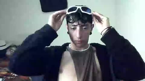 Snapshot of boy_fox_guys chatting on 01.20.25 Boy Astro online show from 01.20.25