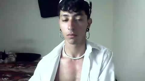 Snapshot of boy_fox_guys chatting on 01.23.25 Boy Astro online show from 01.23.25