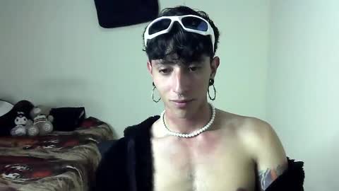 Snapshot of boy_fox_guys chatting on 01.26.25 Boy Astro online show from 01.26.25