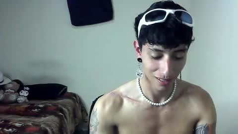 Snapshot of boy_fox_guys chatting on 02.06.25 Boy Astro online show from 02.06.25