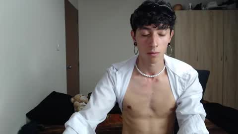 Snapshot of boy_fox_guys chatting on 02.19.25 Boy Astro online show from 02.19.25