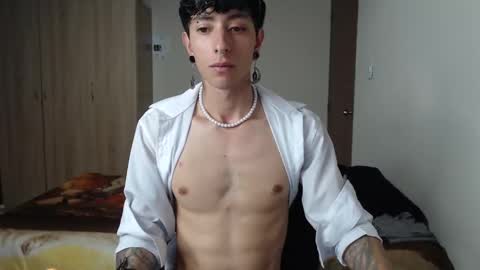 Snapshot of boy_fox_guys chatting on 02.21.25 Boy Astro online show from 02.21.25