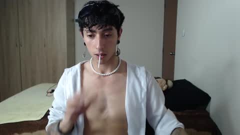 Snapshot of boy_fox_guys chatting on 02.28.25 Boy Astro online show from 02.28.25