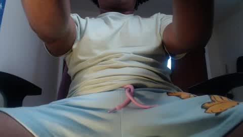 Snapshot of boy_kleyn1 chatting on 11.11.25 Boy kleyn online show from 11.11.25