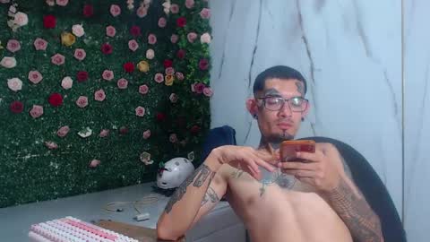 boy_tatto777 online show from 04.29.26