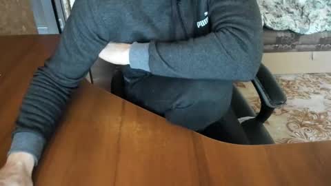 Snapshot of boyapollon chatting on 11.11.25 BoyApollon online show from 11.11.25