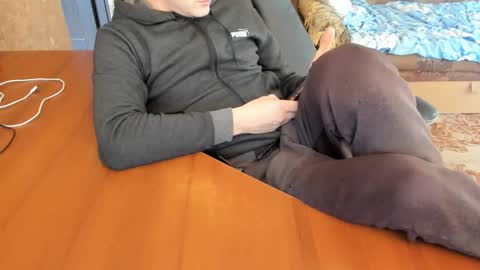 Snapshot of boyapollon chatting on 11.19.25 BoyApollon online show from 11.19.25