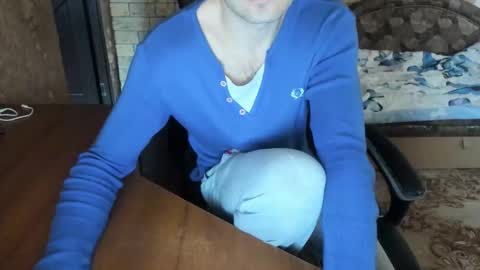 Snapshot of boyapollon chatting on 11.23.25 BoyApollon online show from 11.23.25