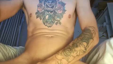 Snapshot of boyblendd2277 chatting on 10.12.25 boyblendd2277 online show from 10.12.25