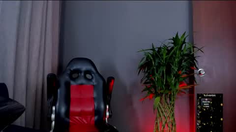 Snapshot of boyc02_ chatting on 08.04.26 boyc02_ online show from 08.04.26