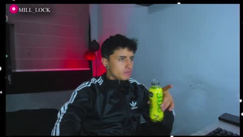 Snapshot of boylatin_777 chatting on 12.02.24 miguel online show from 12.02.24