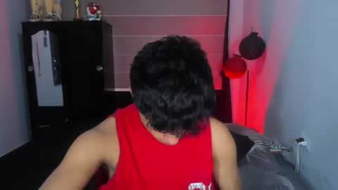 Snapshot of boylatin_777 chatting on 12.27.24 miguel online show from 12.27.24