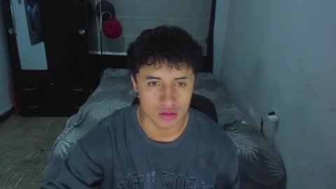 Snapshot of boylatin_777 chatting on 01.10.25 miguel online show from 01.10.25