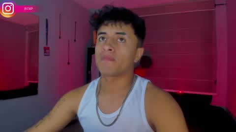 Snapshot of boylatin_777 chatting on 01.27.25 miguel online show from 01.27.25