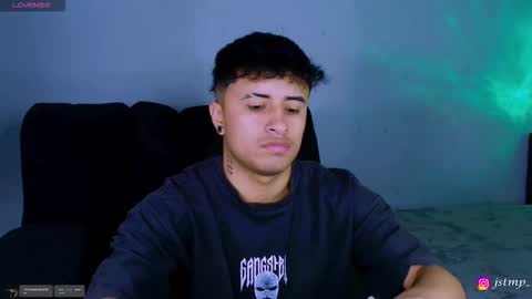 Snapshot of boylatin_777 chatting on 11.10.25 miguel online show from 11.10.25