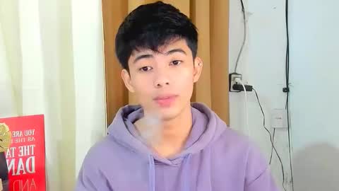 Snapshot of boynextdoor4ux chatting on 12.19.25 HI IM JAMES DONT FORGET GIVE ME THUMBS UP AND JOIN TO MY FANCLUB online show from 12.19.25