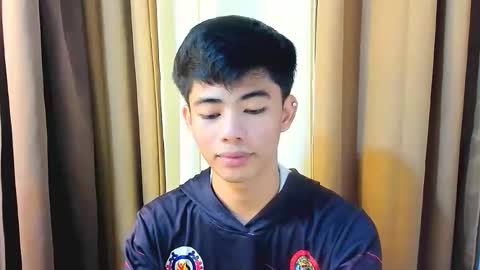 Snapshot of boynextdoor4ux chatting on 01.11.26 HI IM JAMES DONT FORGET GIVE ME THUMBS UP AND JOIN TO MY FANCLUB online show from 01.11.26