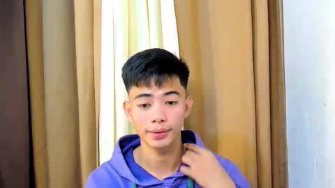 Snapshot of boynextdoor4ux chatting on 02.11.26 HI IM JAMES DONT FORGET GIVE ME THUMBS UP AND JOIN TO MY FANCLUB online show from 02.11.26