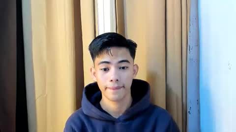 Snapshot of boynextdoor4ux chatting on 02.15.26 HI IM JAMES DONT FORGET GIVE ME THUMBS UP AND JOIN TO MY FANCLUB online show from 02.15.26