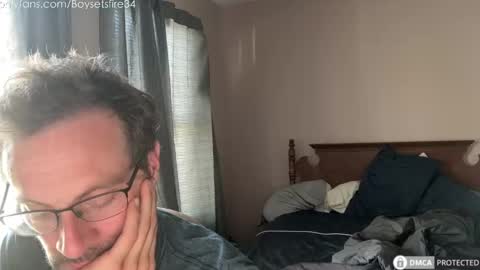 Snapshot of boysetsfire34 chatting on 09.14.25 boysetsfire34 online show from 09.14.25