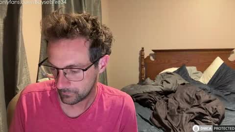 Snapshot of boysetsfire34 chatting on 09.20.25 boysetsfire34 online show from 09.20.25